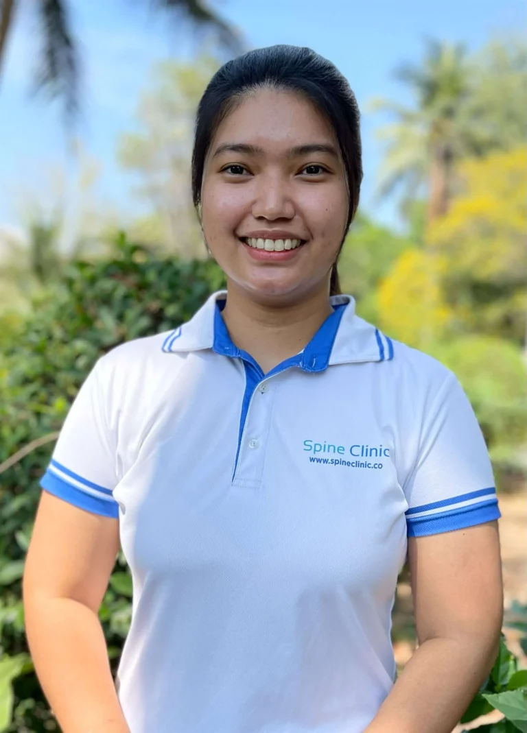Dr. Punnapa, Chinese acupuncture at Spine Clinic